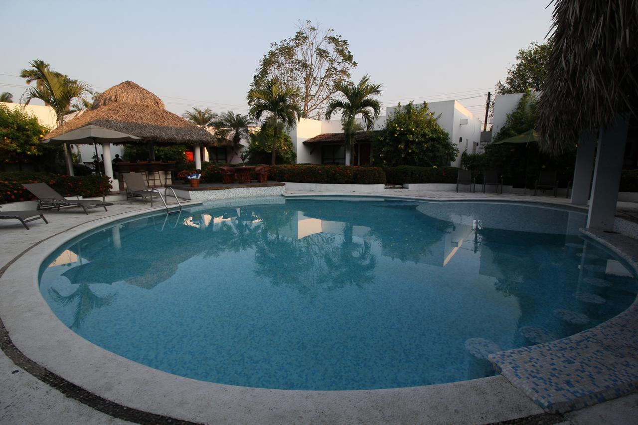 Villa Blanca Suites Tuxtepec Екстериор снимка